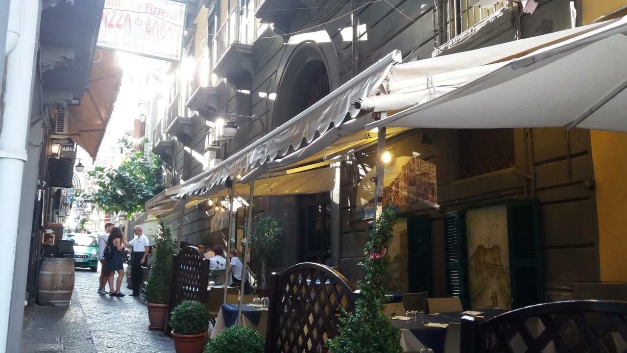 B&B Montecalvario 41 ナポリ エクステリア 写真